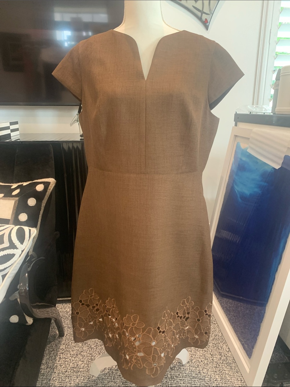 Elie Tahari Brown Embroidered Hem Cap-Sleeve Women's Dress size 12